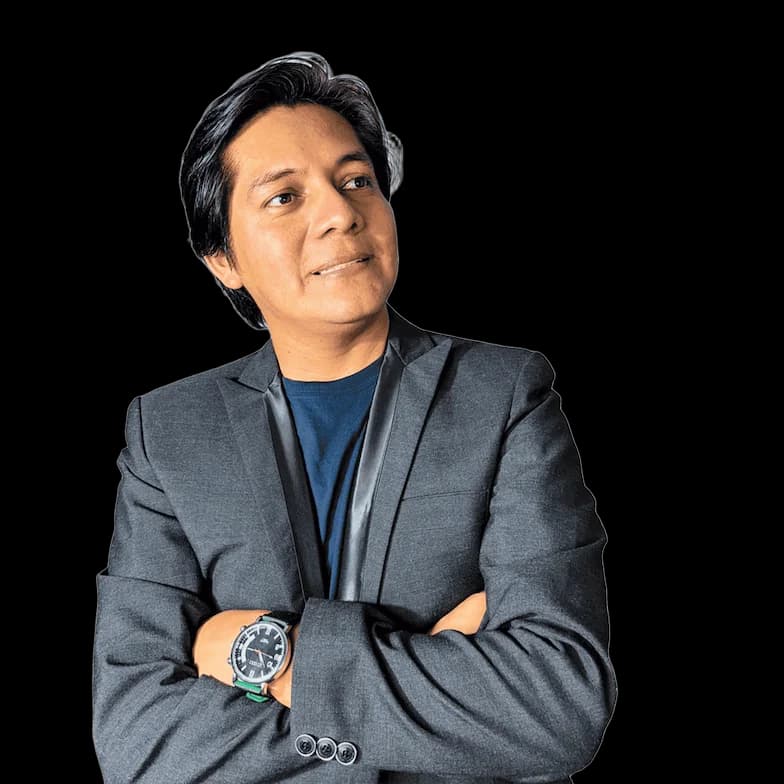 José Julián Alama - Artista multifacético